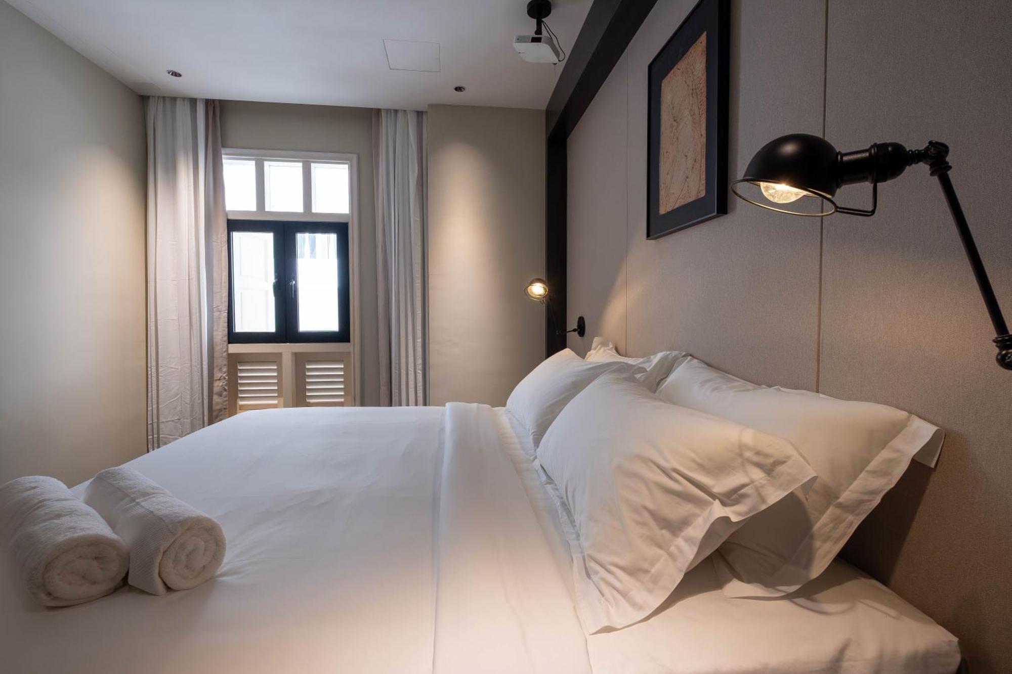 Rest Collection Redhouse Hotel