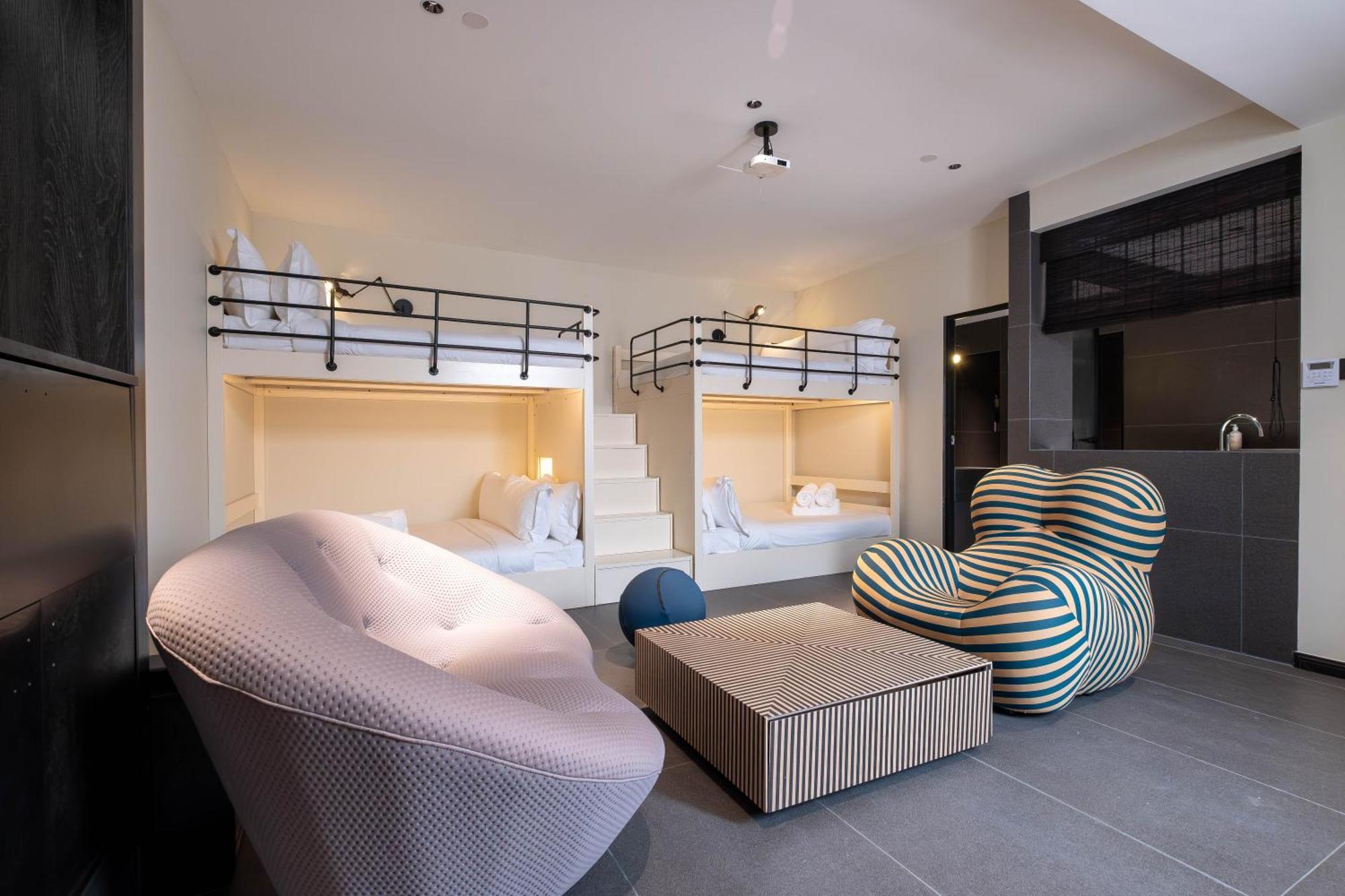Rest Collection Redhouse 4* Malacca