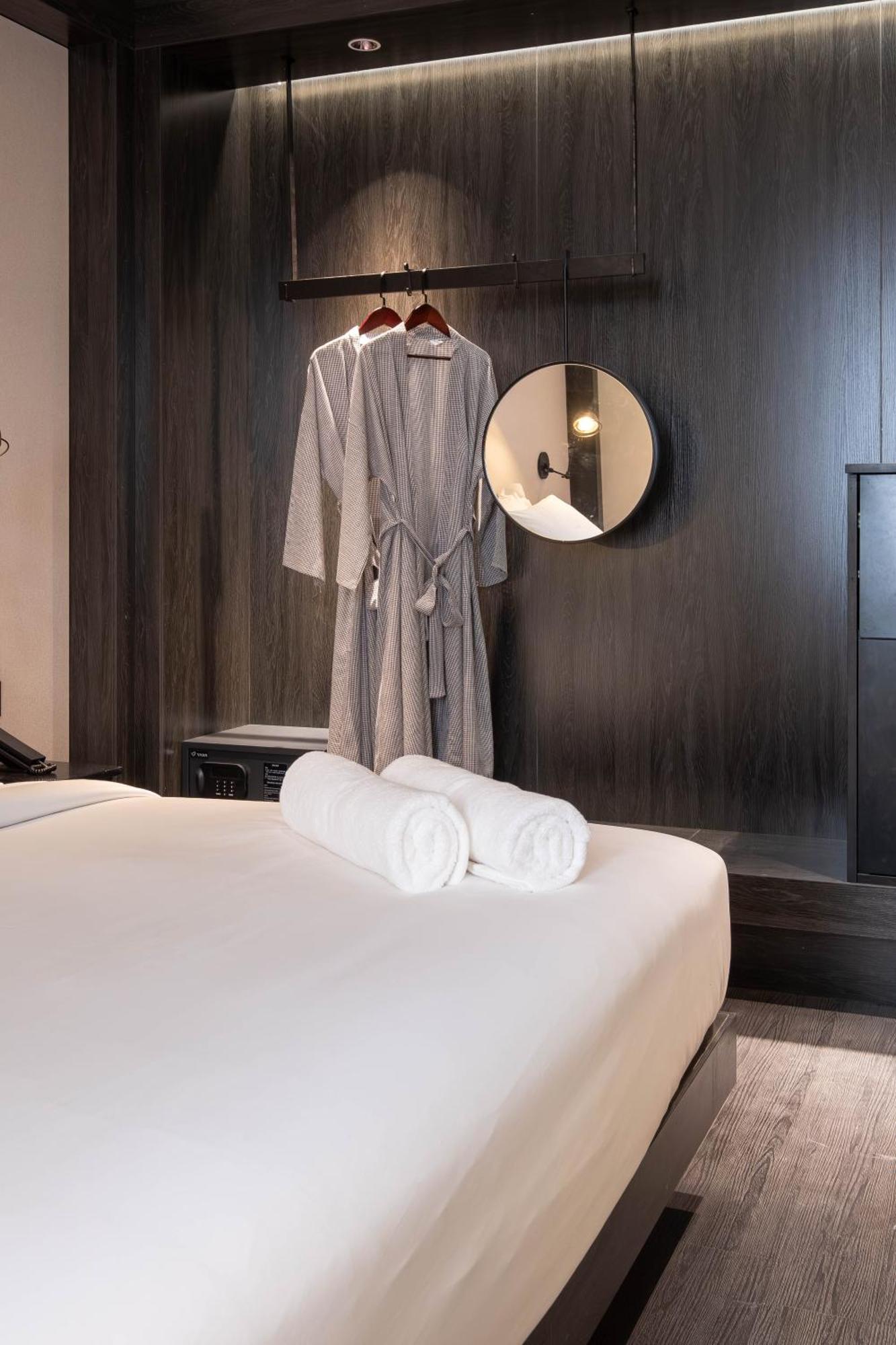 Rest Collection Redhouse Hotel 4*